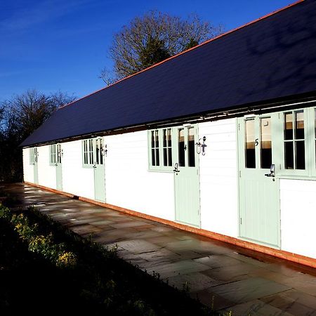 The Bull Inn Lodges Tenterden Kültér fotó